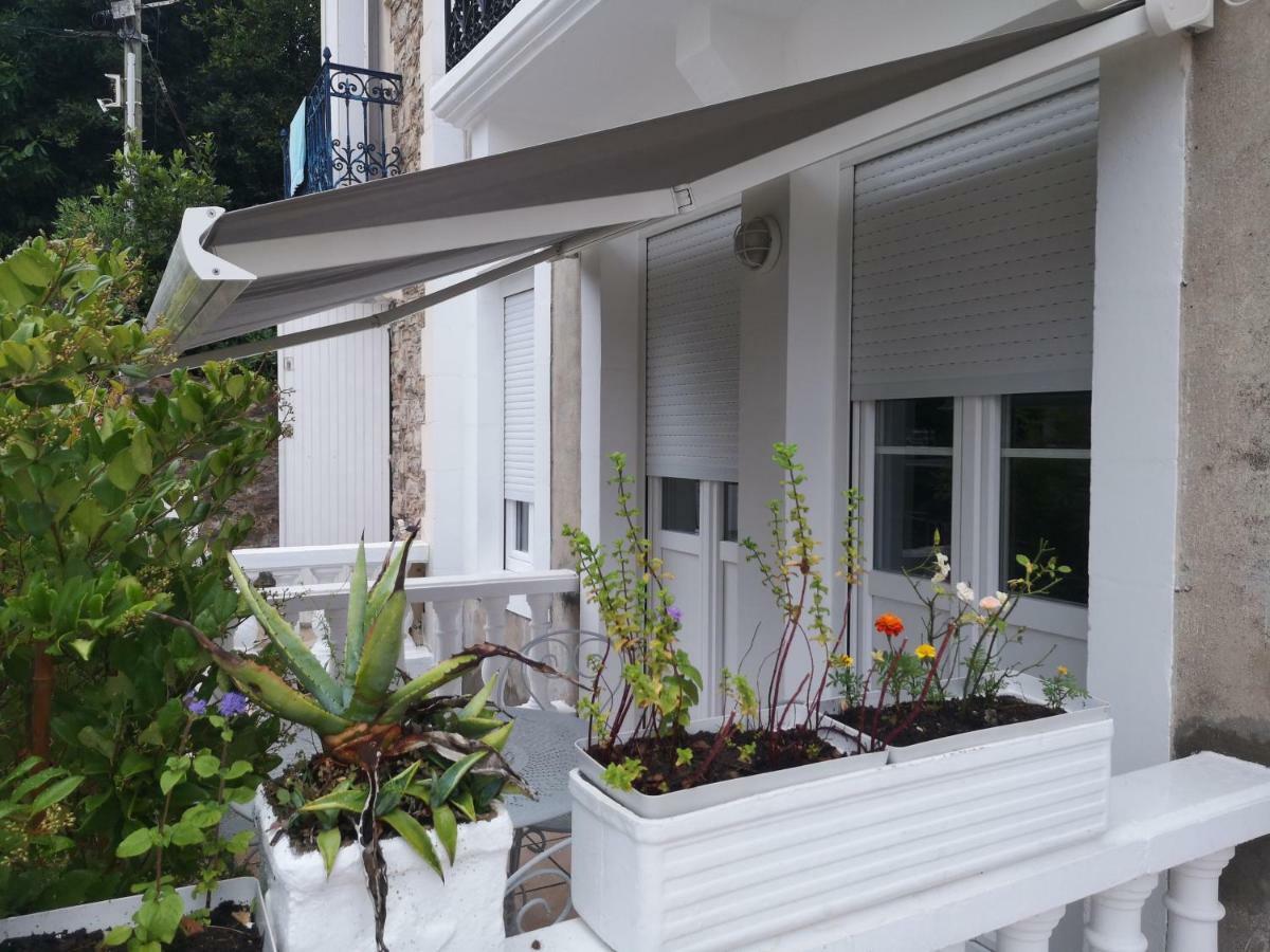 Chalet Les Marguerites - Biarritz Centre Ville Exterior photo